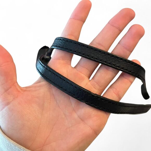 Tahari Black Pebbled Leather Hobo - Picture 6 of 8